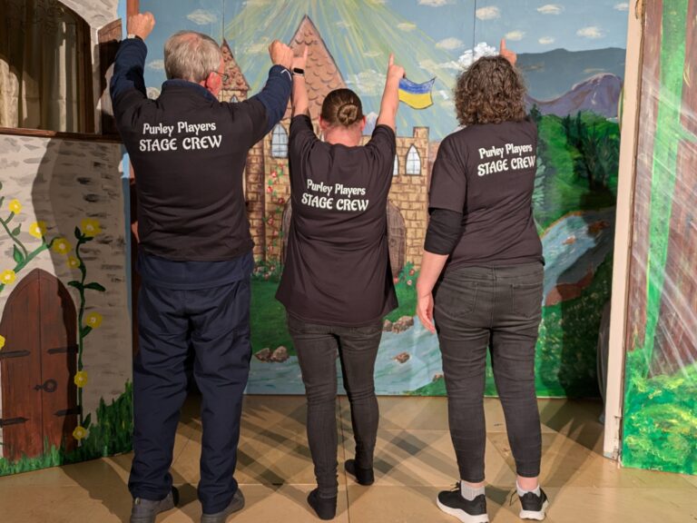 Stage Crew - Back again